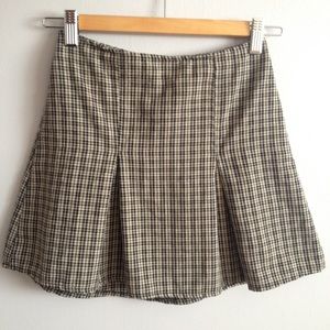 Brandy Melville Pleated Skirt