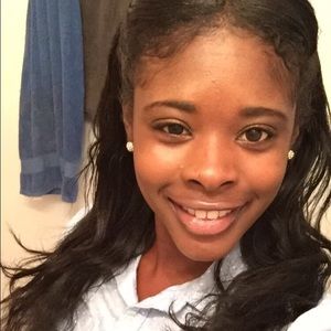 Meet your Posher, Shakori