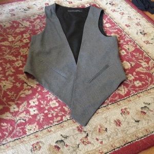 Zara basic made in Spain vest.
