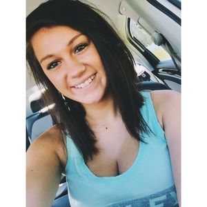 Meet your Posher, Savannah