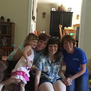 Meet your Posher, Danielle