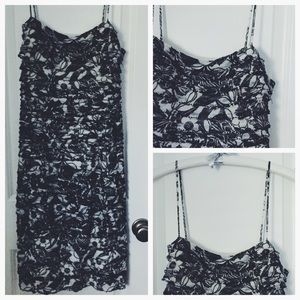 💥FINAL SALE 💥 Cache Black and White Dress