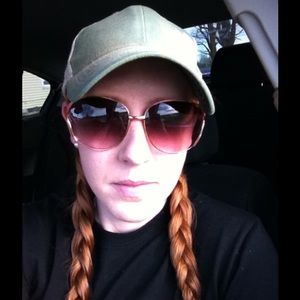 Meet your Posher, Kelsey