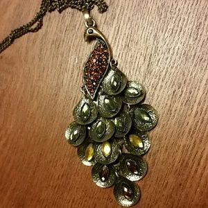 Charming Charlie fall color peacock necklace