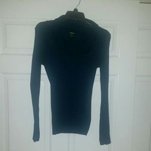 Beautiful emerald green sweater