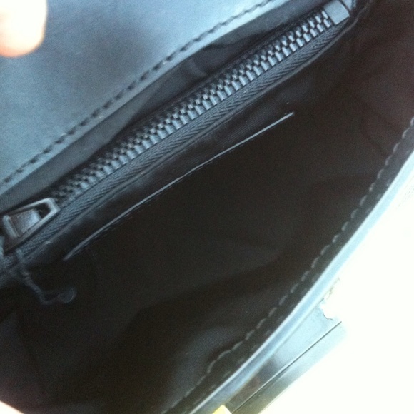 SOLD! ✨MORE PICS✨ of Alexander Wang bag - Picture 4 of 4