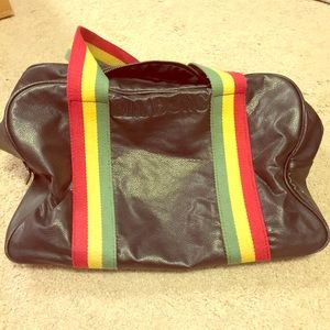 Billabong reggae strap duffle bag