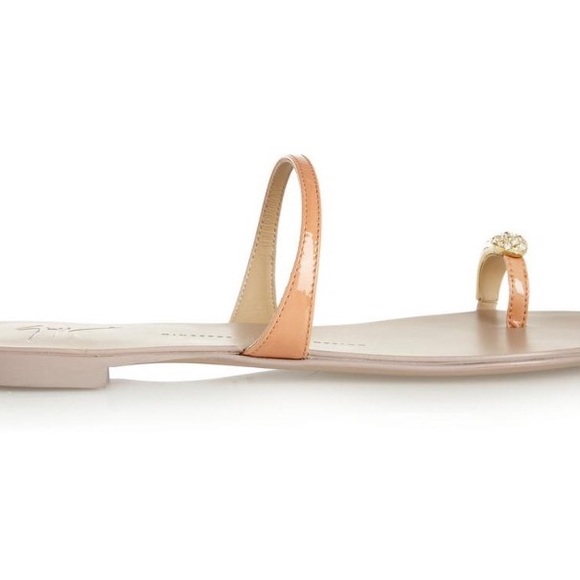 Giuseppe Zanotti toe-ring embellished flat sandal