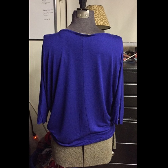 Blue loose tee - Picture 2 of 3