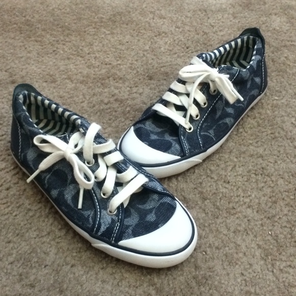 SOLD🚫 Denim Coach tennis shoes