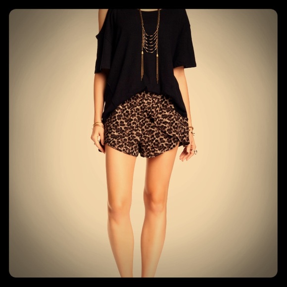 Free People Pants - Free People leopard shorts