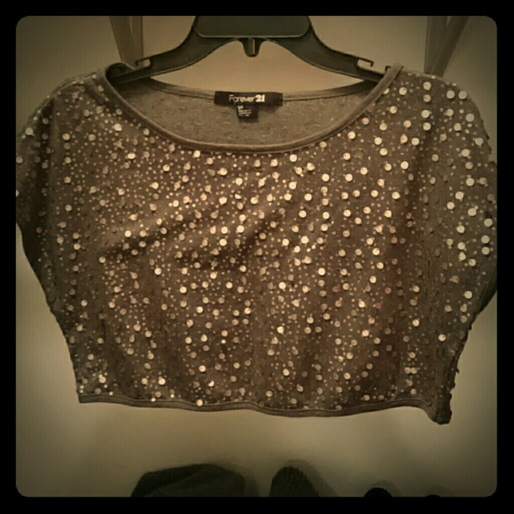 Cropped top