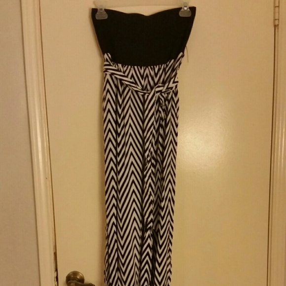 Strapless maxi