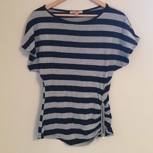 Striped shirt sleeve tee