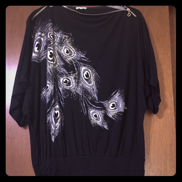 Zipper Top batwing T-Shirt