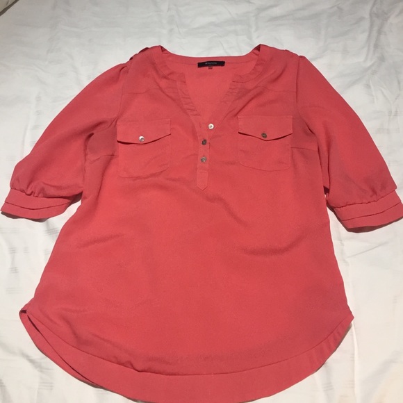 3/4 sleeve blouse.