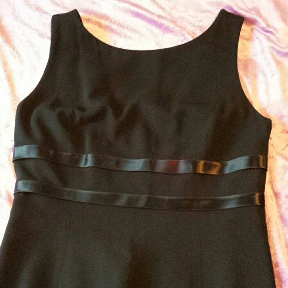 RELISTED IN MY CLOSET - Picture 5 of 13