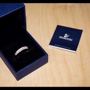 ‼️Swarovski Ring Sz 58 or 8 :: Sparkle Ring :: New