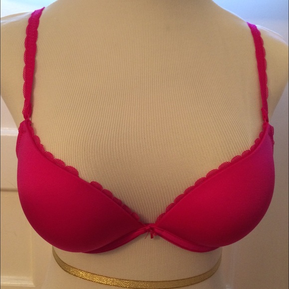 32C hot pink aerie Emma push-up convertible bra