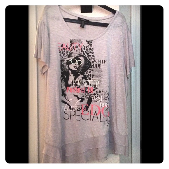 Style & Co. 🎀 Light Grey Ruffled Top
