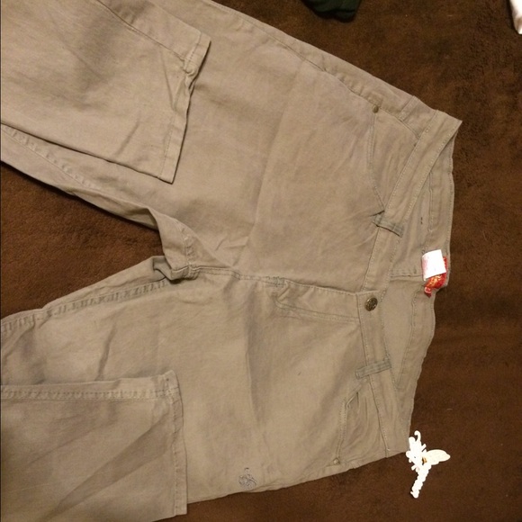 Famous apple bottoms new with tag never worn