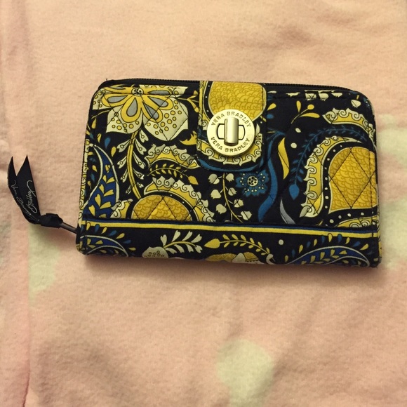 💢TRADED💢Vera Bradley wallet