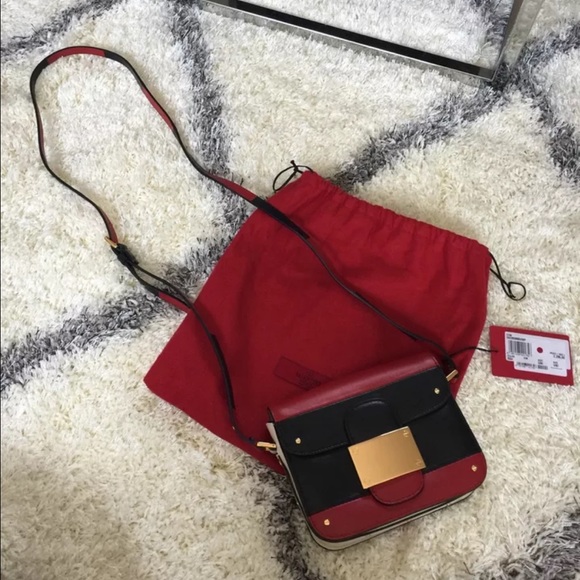 Valentino sping-summer 2015 crossbody!!! 🔥🔥🔥 - Picture 3 of 4