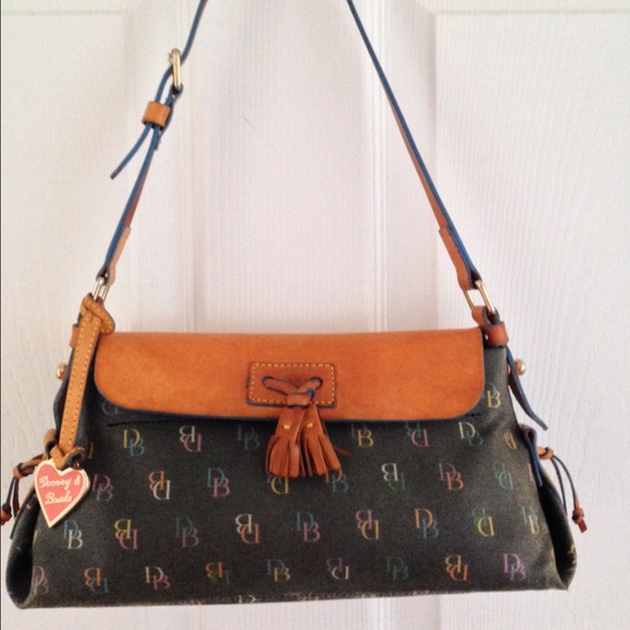 Dooney & Bourke Purse