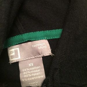 Black cashmere blend hoodie sweater