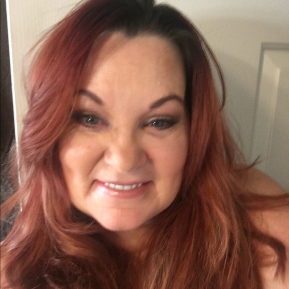 Meet your Posher, Kristi - Picture 2 of 3