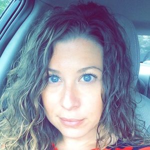 Meet your Posher, Marie