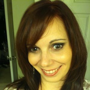 Meet your Posher, Aimee