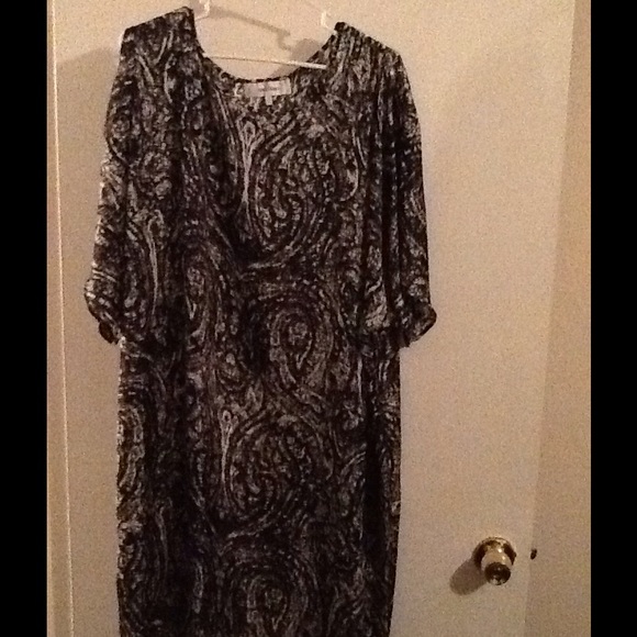 Black and white silk dress  size 3x brand new