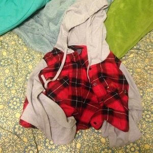 Cute black/red/gray flannel with hoodie!
