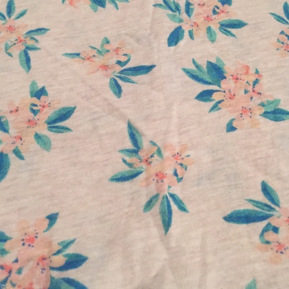 Aerie floral tank - Picture 2 of 3