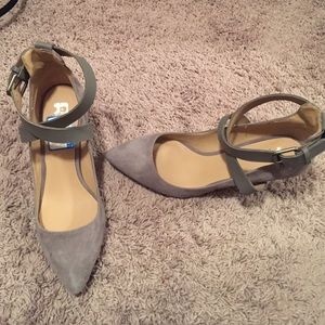 Authentic Joes Aura grey suede Pump