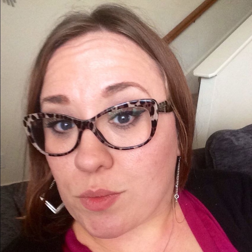 Meet your Posher, Amber