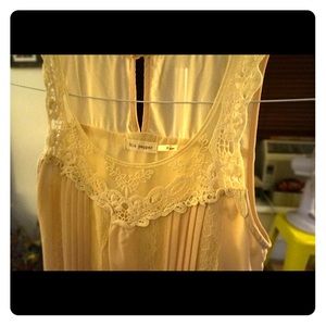 last Chance‼️Blu Pepper white lace dress Sz Medium