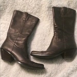 Metallic copper western boots
