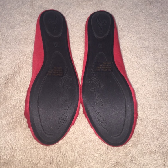 ✨NWOT✨ Adorable Red Rounded Flats - Picture 3 of 3