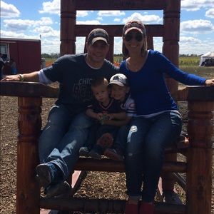 Meet your Posher, Carrie