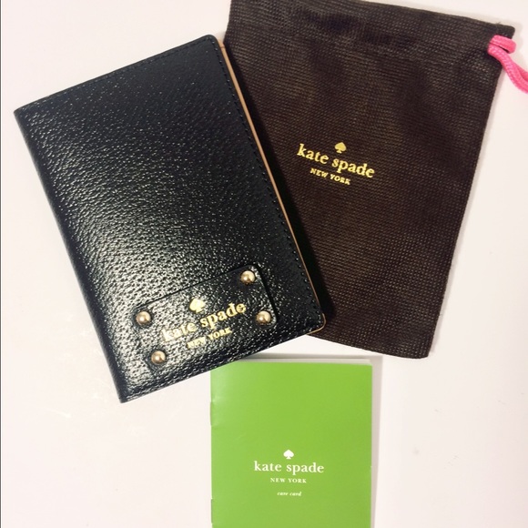 KATE SPADE LEATHER PASSPORT HOLDER