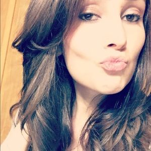 Meet your Posher, Naomi