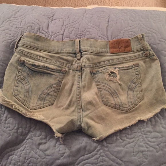 Light blue hollister shorts!‼️ - Picture 2 of 4