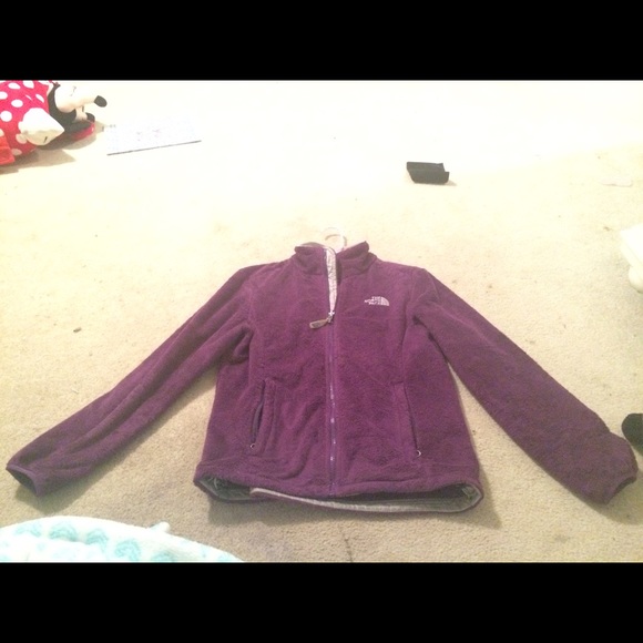 Purple north face - Picture 1 of 2