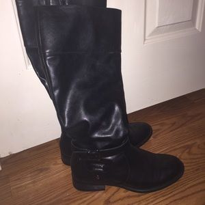 Worn nine west boots