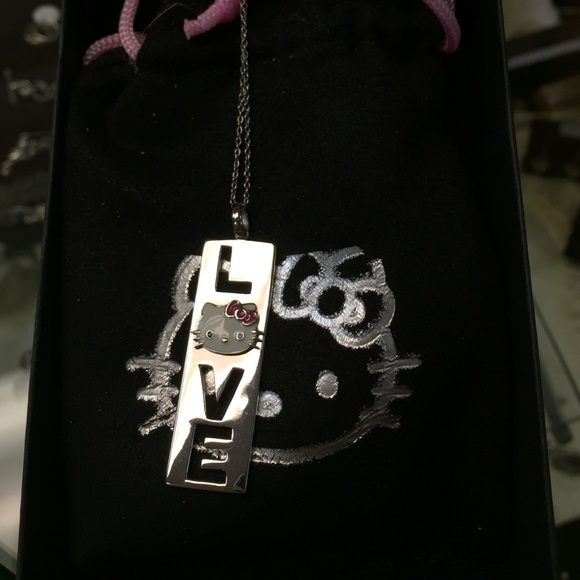 Hello Kitty Necklace