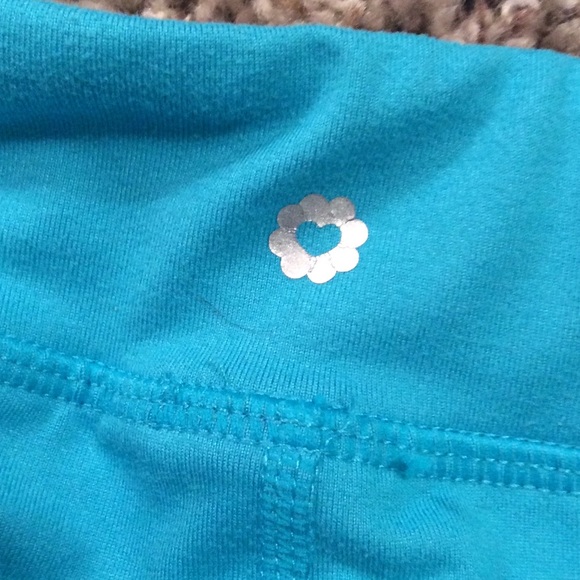 Girls blue dance shorts - Picture 2 of 4