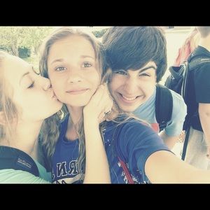 Meet your Posher, Kenzy