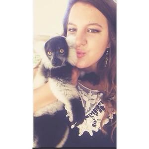 Meet your Posher, Hayley